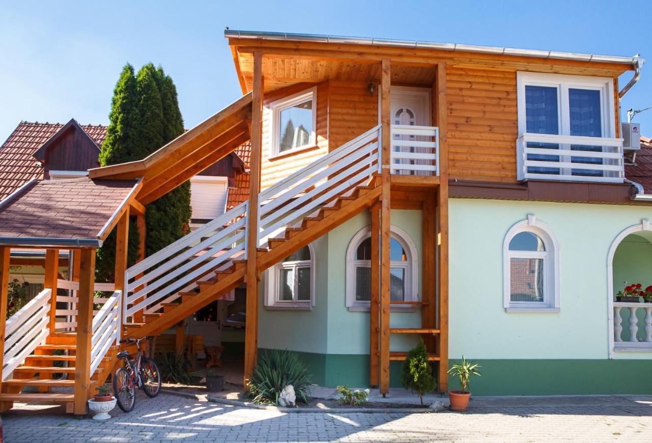 Tuende Szallas Bogács Exterior foto